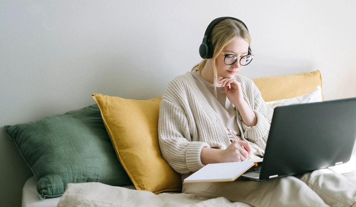 The-Benefits-of-Music-that-Increase-Daily-Productivity